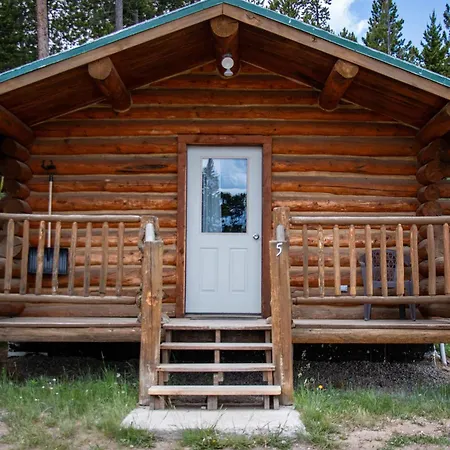 Crooked Creek Guest Ranch-3